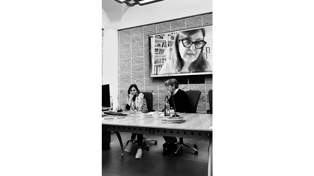 Monica Ceremigna  Gli interventi e la sala della riunione